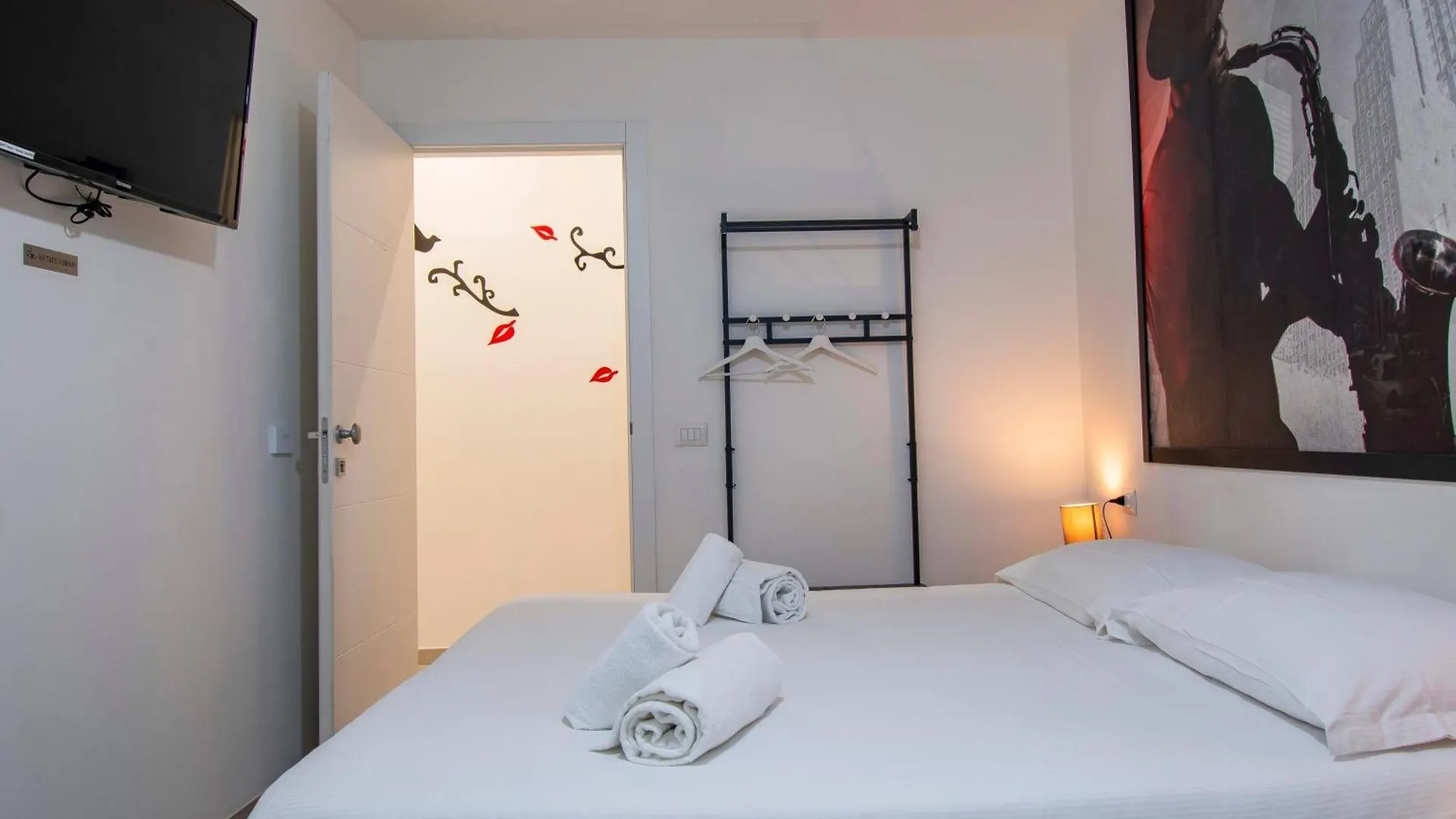 Pensión Smart Rooms Pistoya Italia